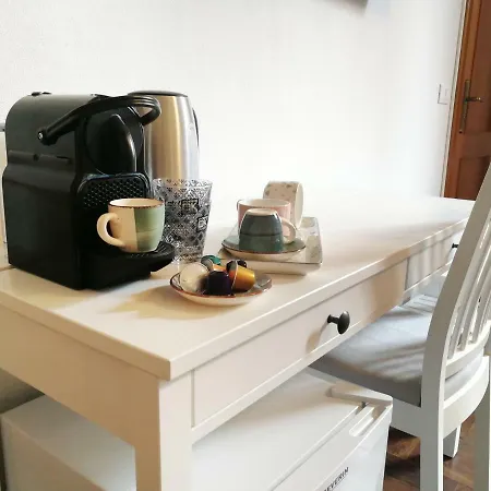 Bed & Breakfast Sleep & Fly 3*