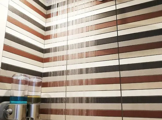 Bed & Breakfast Sleep & Fly 3*